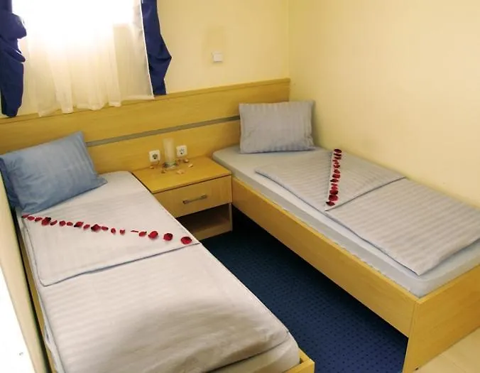 Apartment In Rovinj With Balcony, Air Conditioning, Wi-Fi
